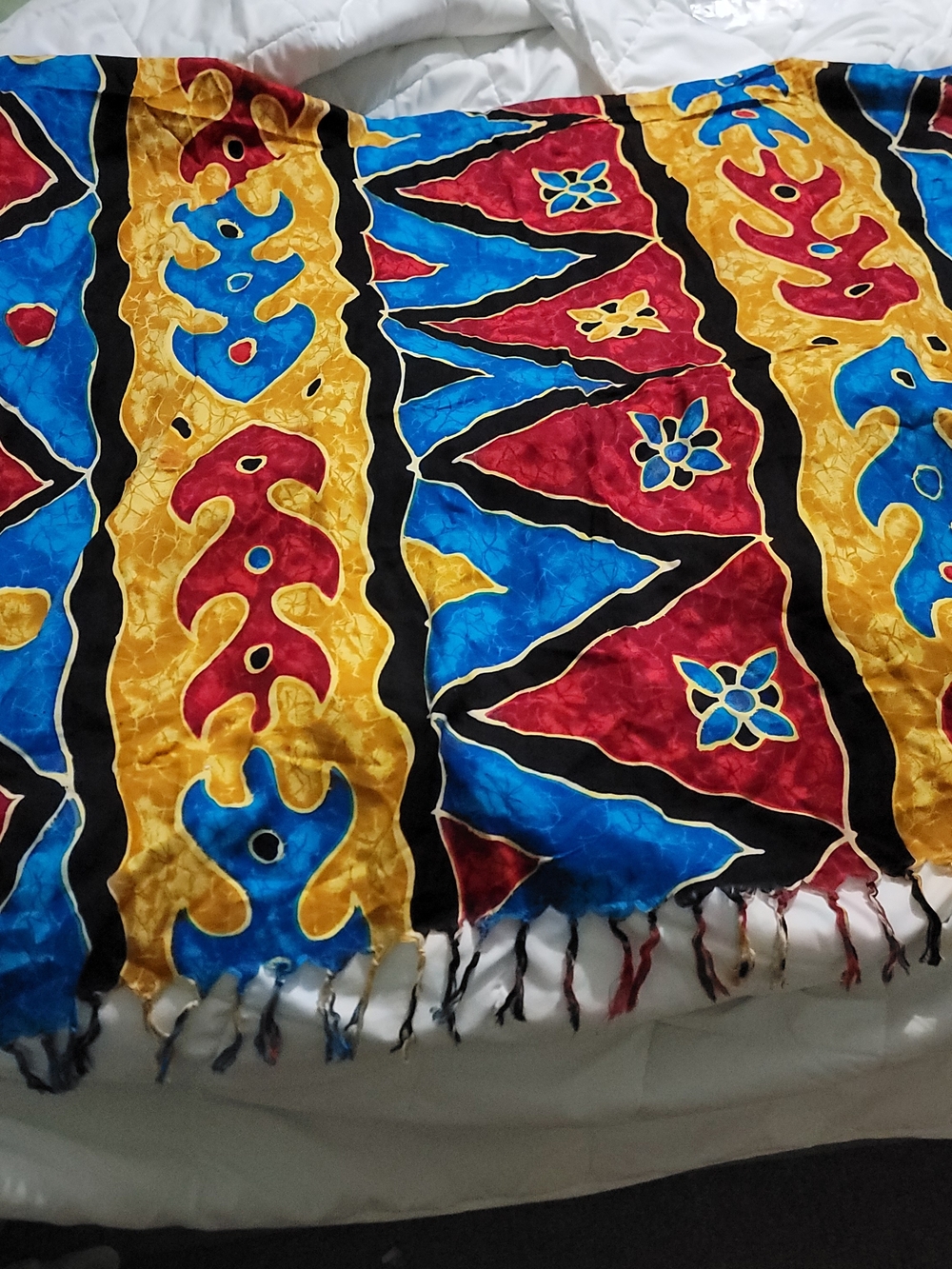 Vintage 80s Bohemian Batik Style 45x60 Sarong Scarf Shawl Festival